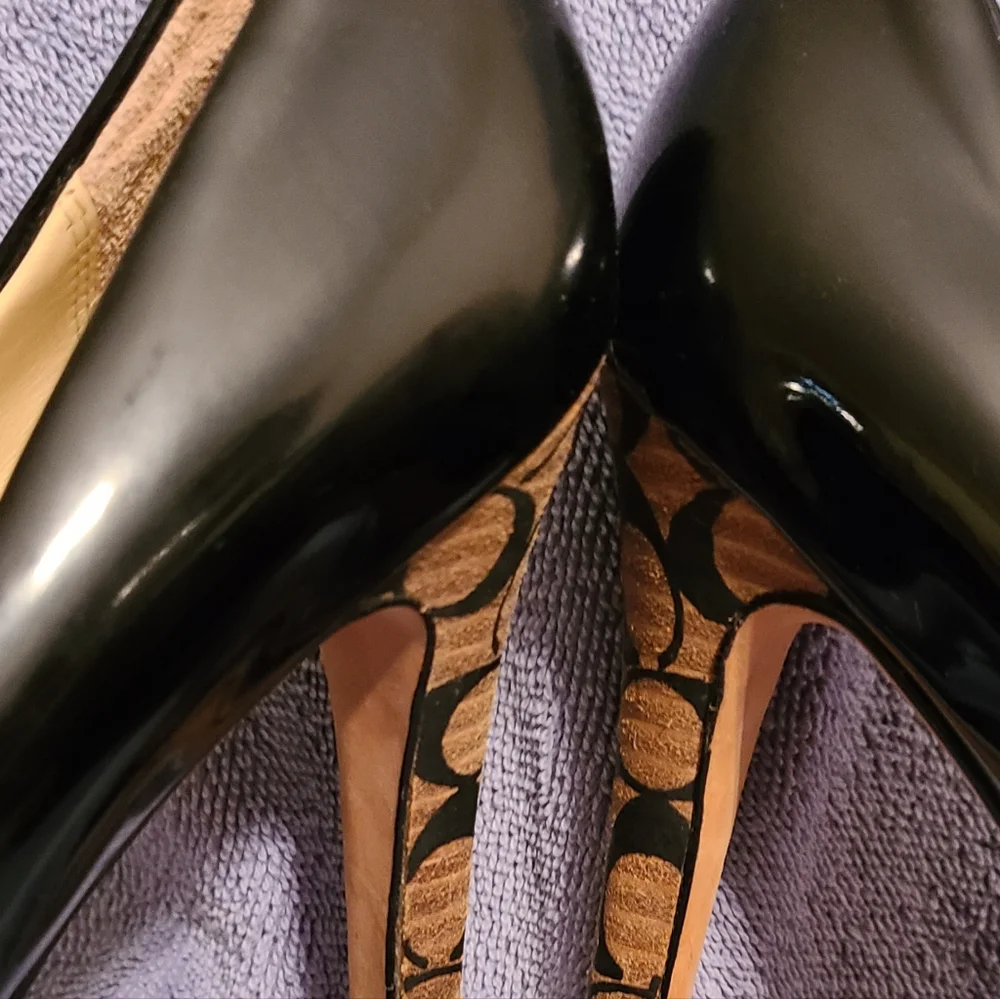 Black Coach Leather Heel / Pump Size 6.5 - Picture 2 of 9